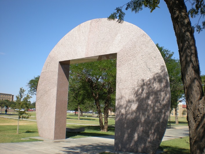 Square Spiral Arch by Jesús Morales west of Math