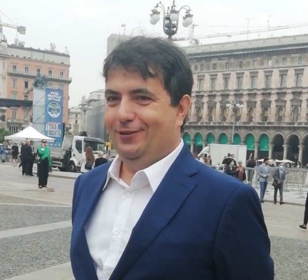 Prof. Lorenzo Mercuri Prof. Lorenzo Mercuri